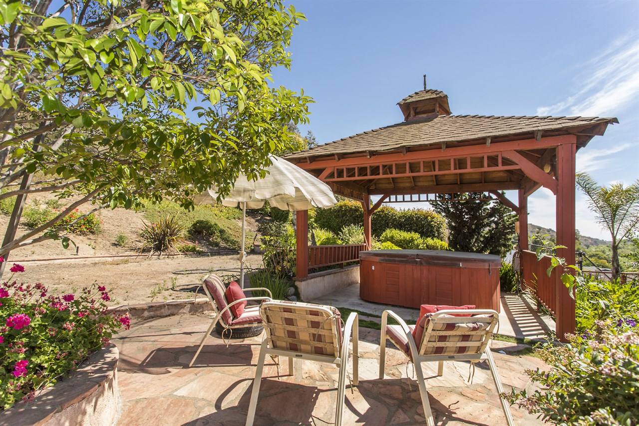 31205 Old River Road Bonsall, CA 92003 - Photo 19 of 21