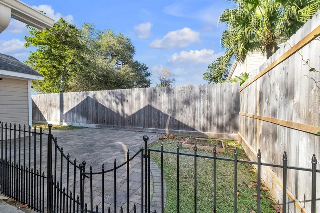 $958,000 | 3932 Marquette Street, Houston, TX 77005