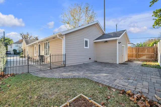 $958,000 | 3932 Marquette Street, Houston, TX 77005