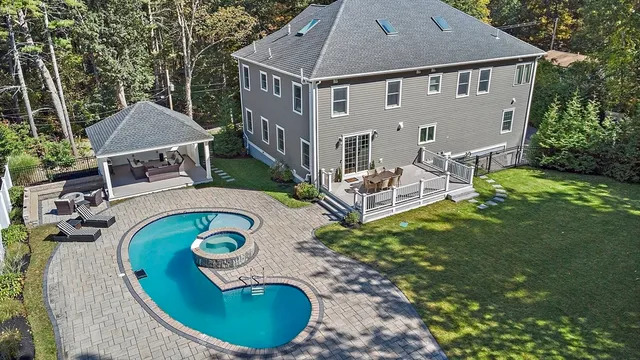 $1,799,999 | 78 Mill Street, Middleton, MA 01949