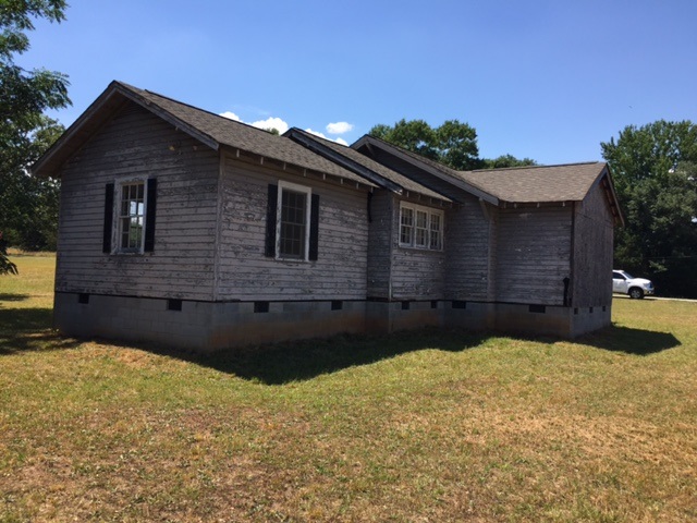 506 Maxwell Avenue Pendleton, SC 29670 - Photo 3 of 11 Gallery Image 3