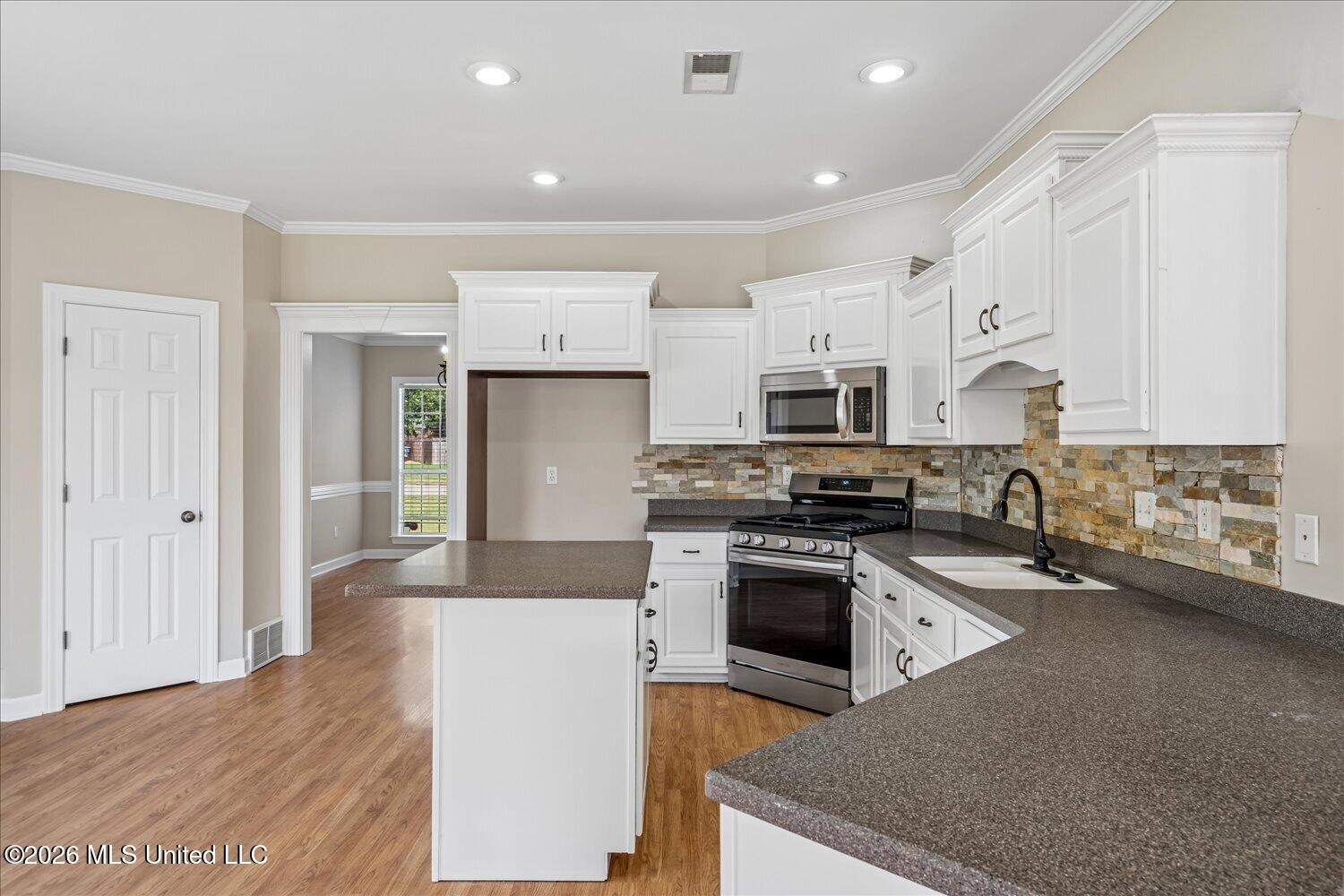 611 Ridge View Drive Hernando, MS 38632 - Photo 11 of 34 11-3320822mi-10-611 Ridge View Dr