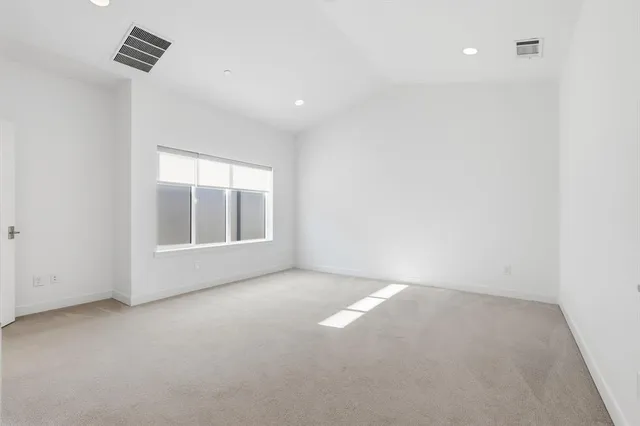 $3,450 | 2111 Bennett Avenue, Unit 20, Dallas, TX 75206