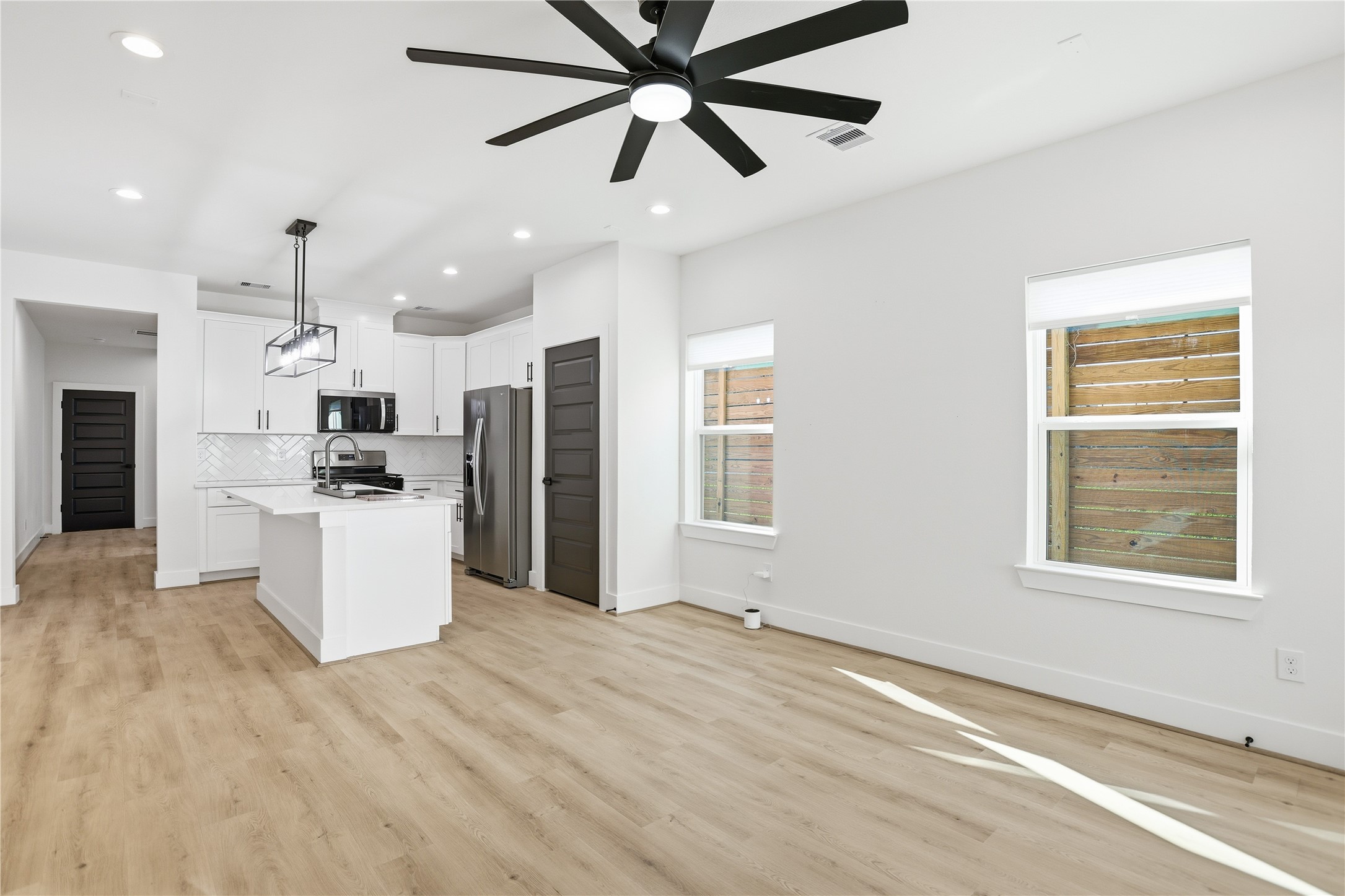 712 Delano Street, Unit A Houston, TX 77003 - Photo 10 of 35