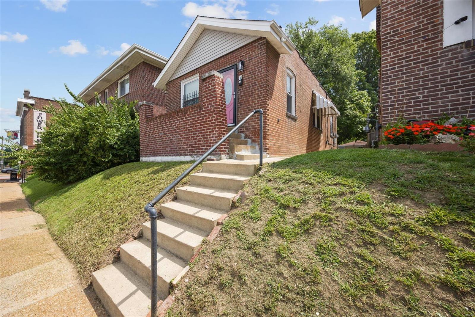 3244 Morgan Ford Road St. Louis, MO 63116 - Photo 2 of 14 Gallery Image 2