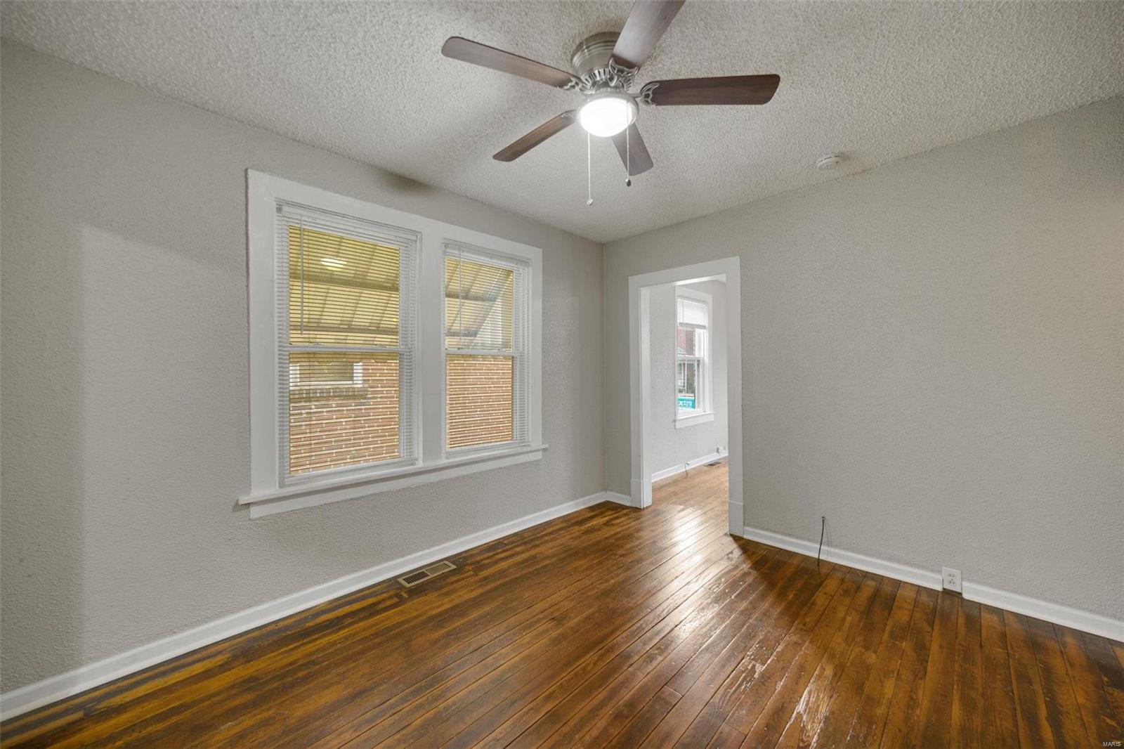 3244 Morgan Ford Road St. Louis, MO 63116 - Photo 7 of 14 Gallery Image 7