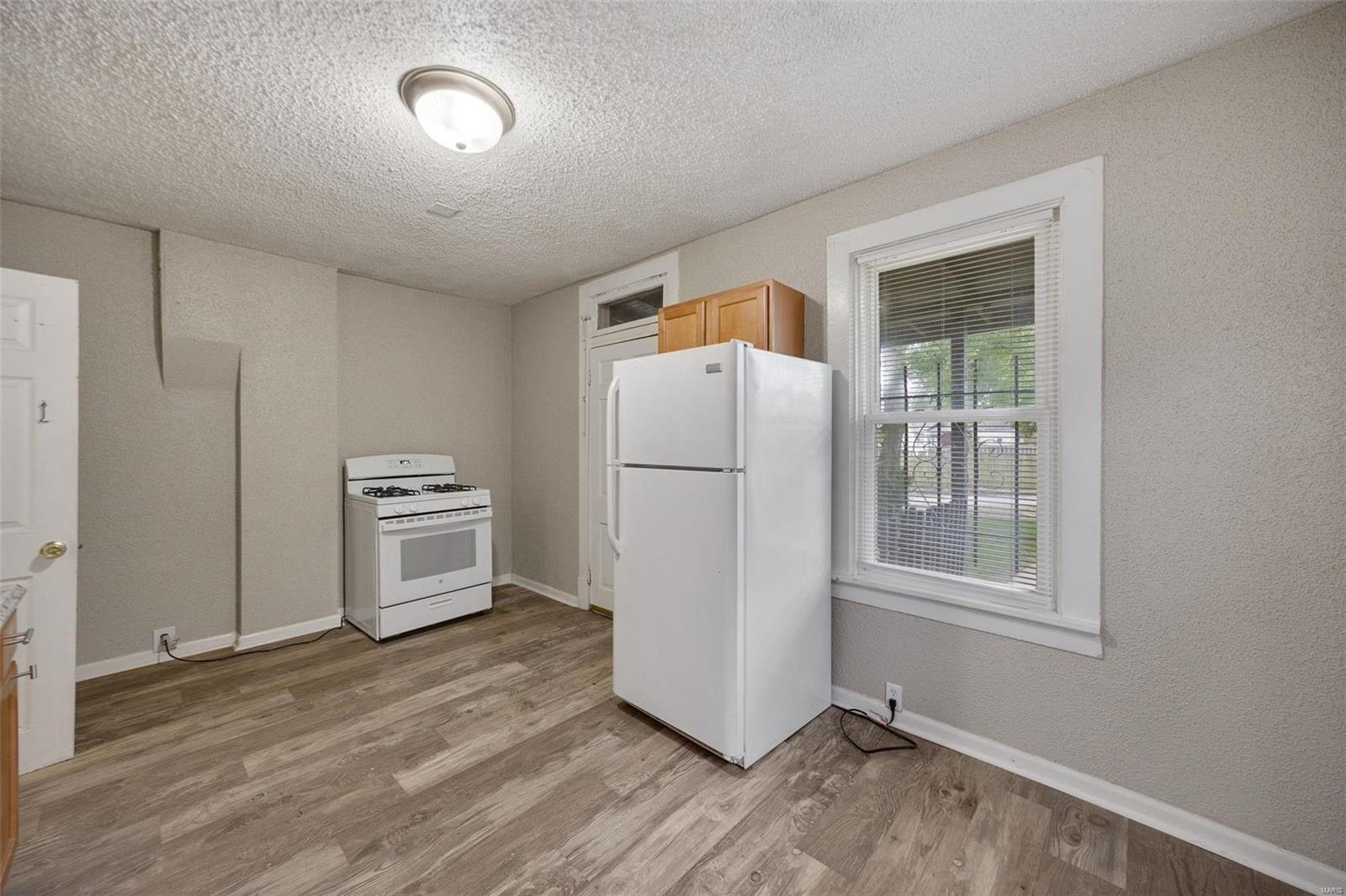 3244 Morgan Ford Road St. Louis, MO 63116 - Photo 9 of 14 Gallery Image 9