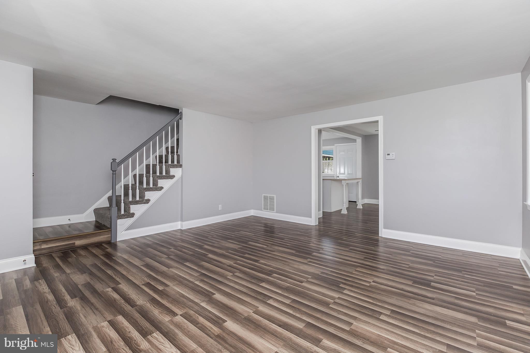 1612 Kirkwood Road Baltimore, MD 21207 - Photo 14 of 30 Living Room