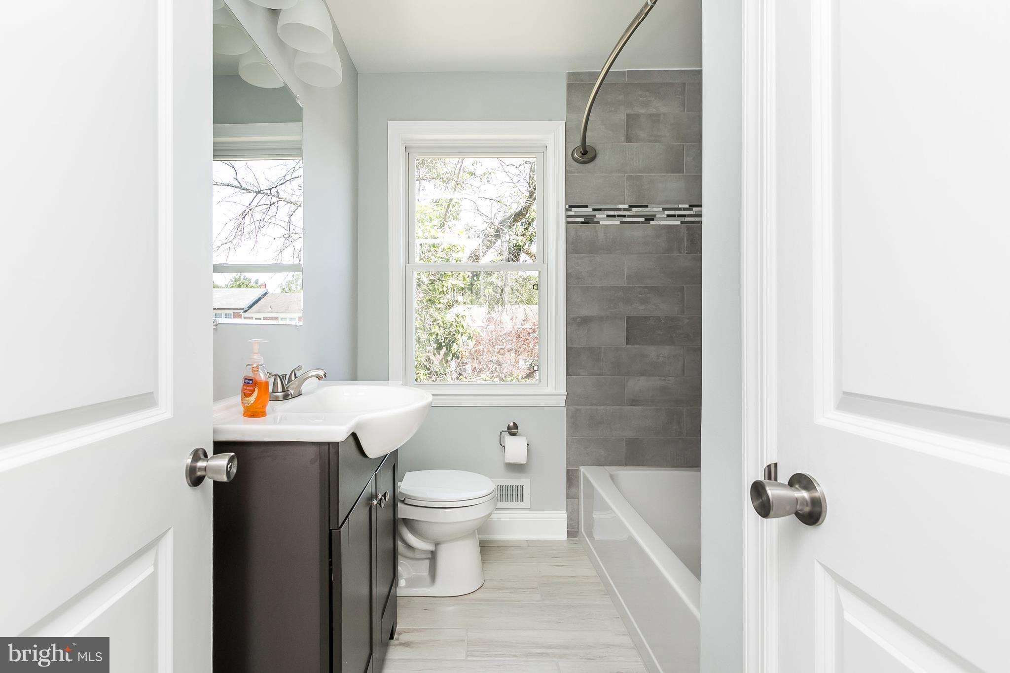 1612 Kirkwood Road Baltimore, MD 21207 - Photo 8 of 30 Full Bath
