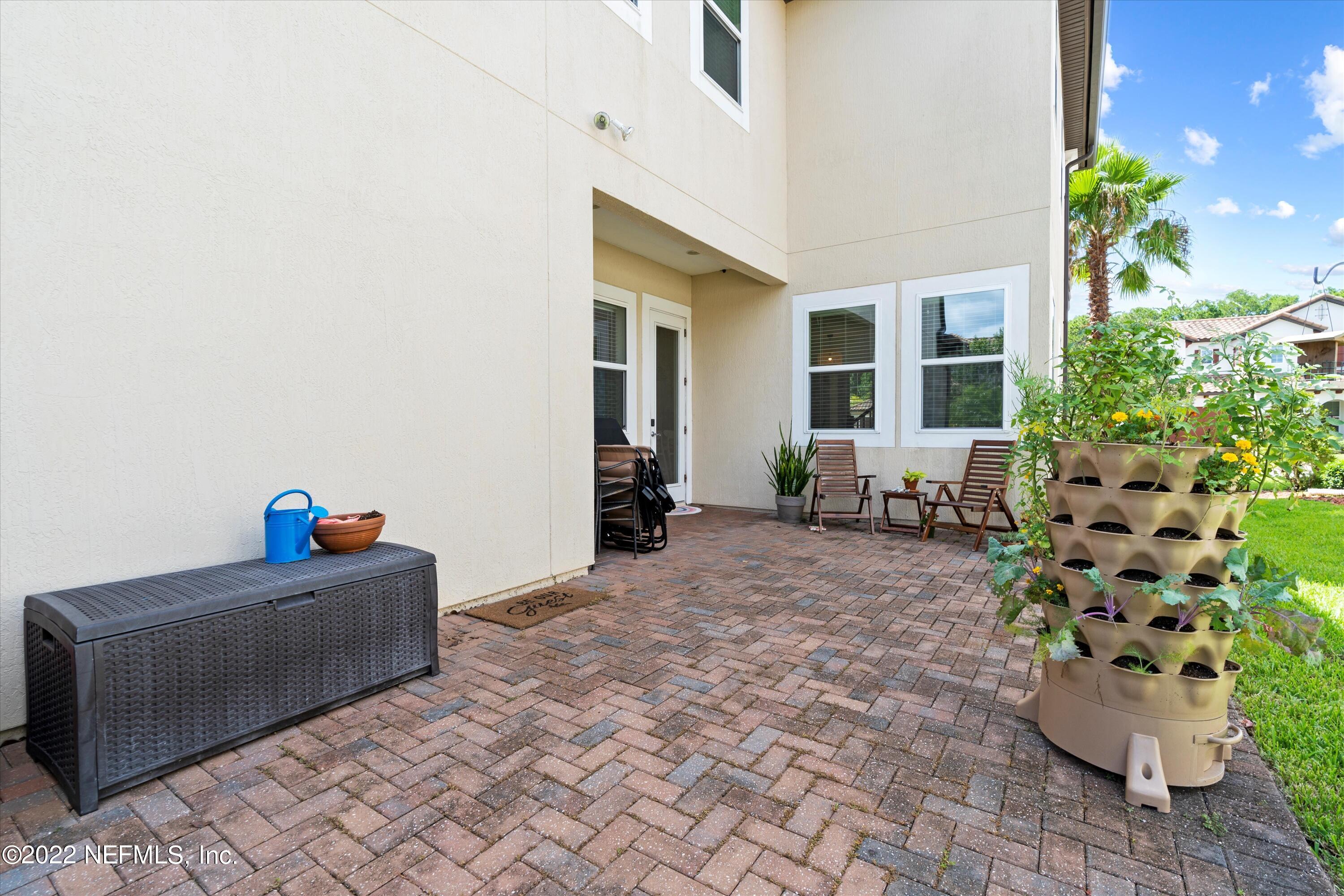 245 Rialto Drive Ponte Vedra, FL 32081 - Photo 14 of 29 a living room with furniture and a window