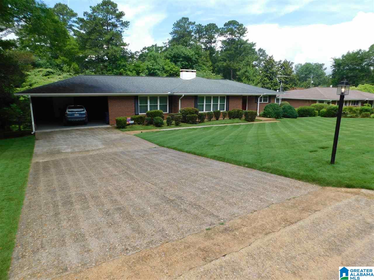 332 Wildwood Road Anniston, AL 36207 - Photo 2 of 36