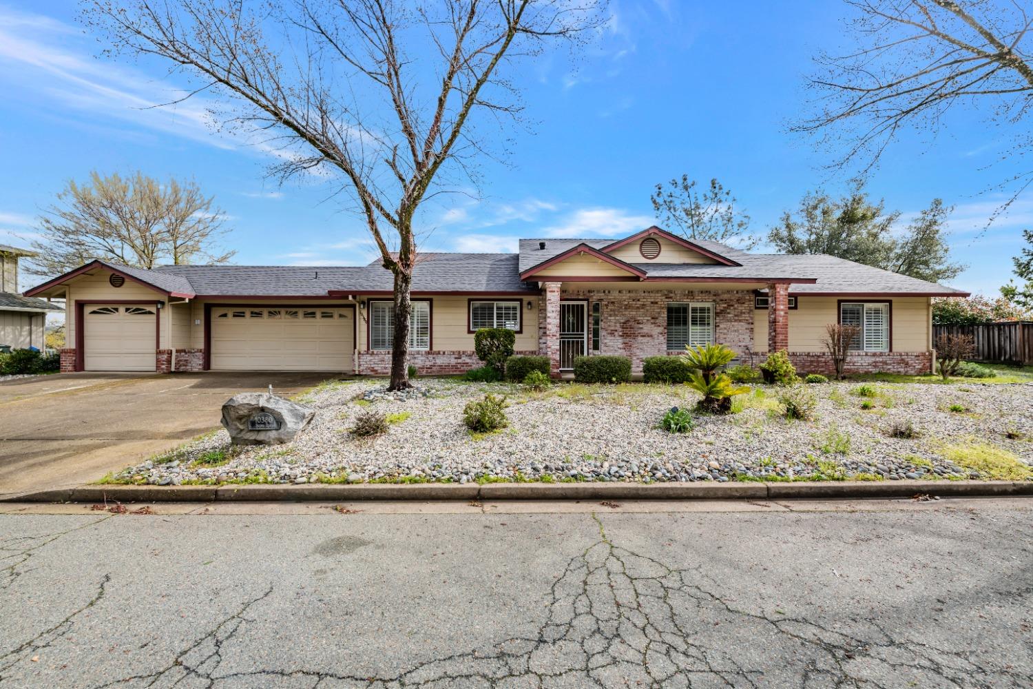 10380 Spunn Road Jackson, CA 95642 - Photo 1 of 1 a front view of a house with garden