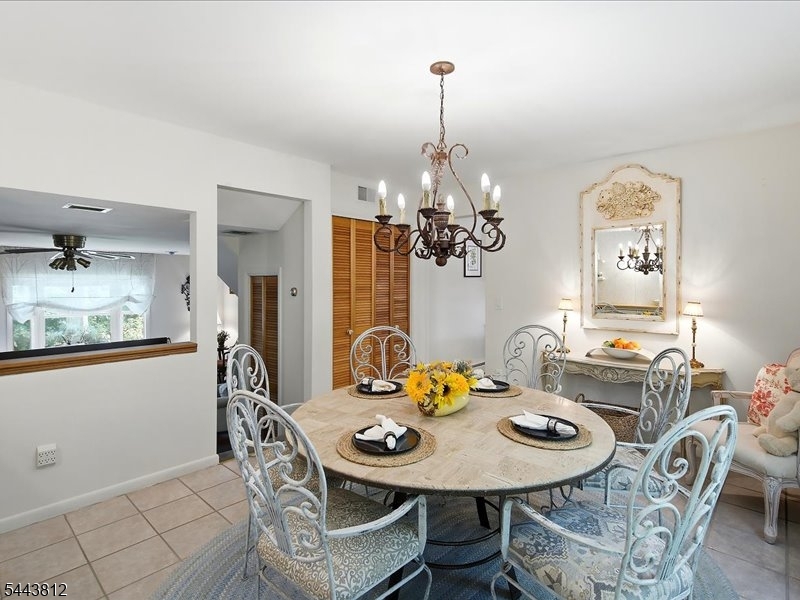 76 Long Hill Road Gillette, NJ 07933 - Photo 13 of 29