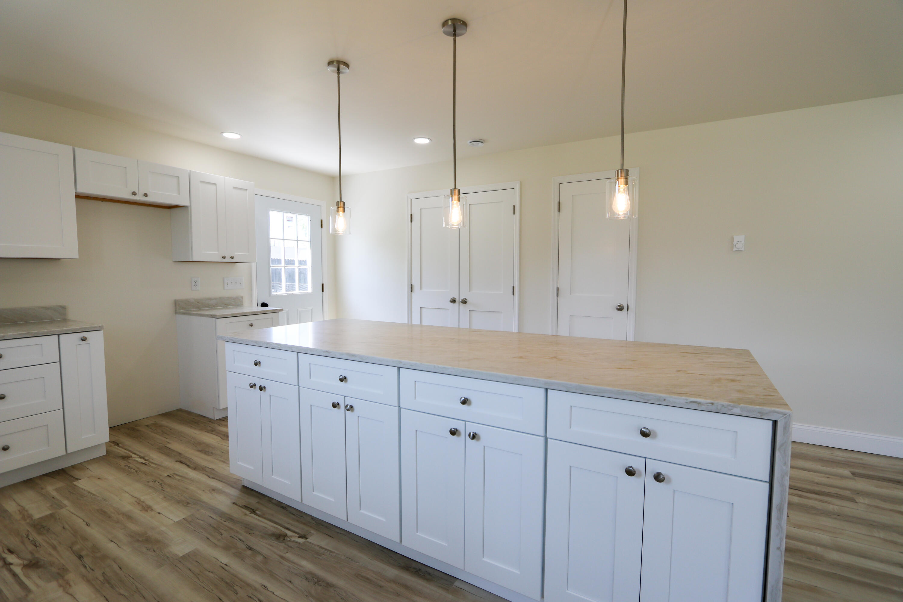 28 Delaware Street Rouses Point, NY 12979 - Photo 8 of 39