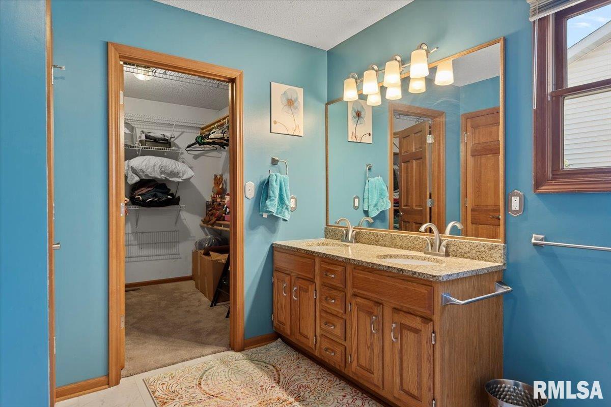 1409 James Street Springfield, IL 62703 - Photo 25 of 61