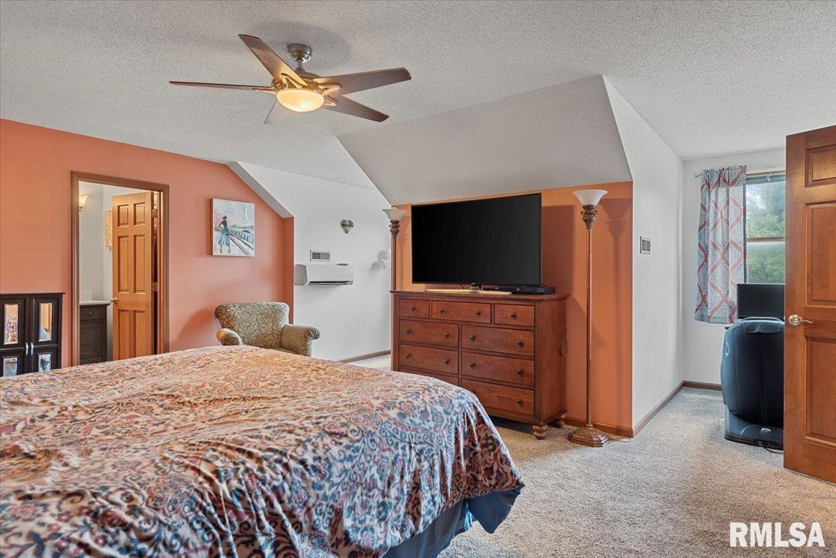 1409 James Street Springfield, IL 62703 - Photo 37 of 61