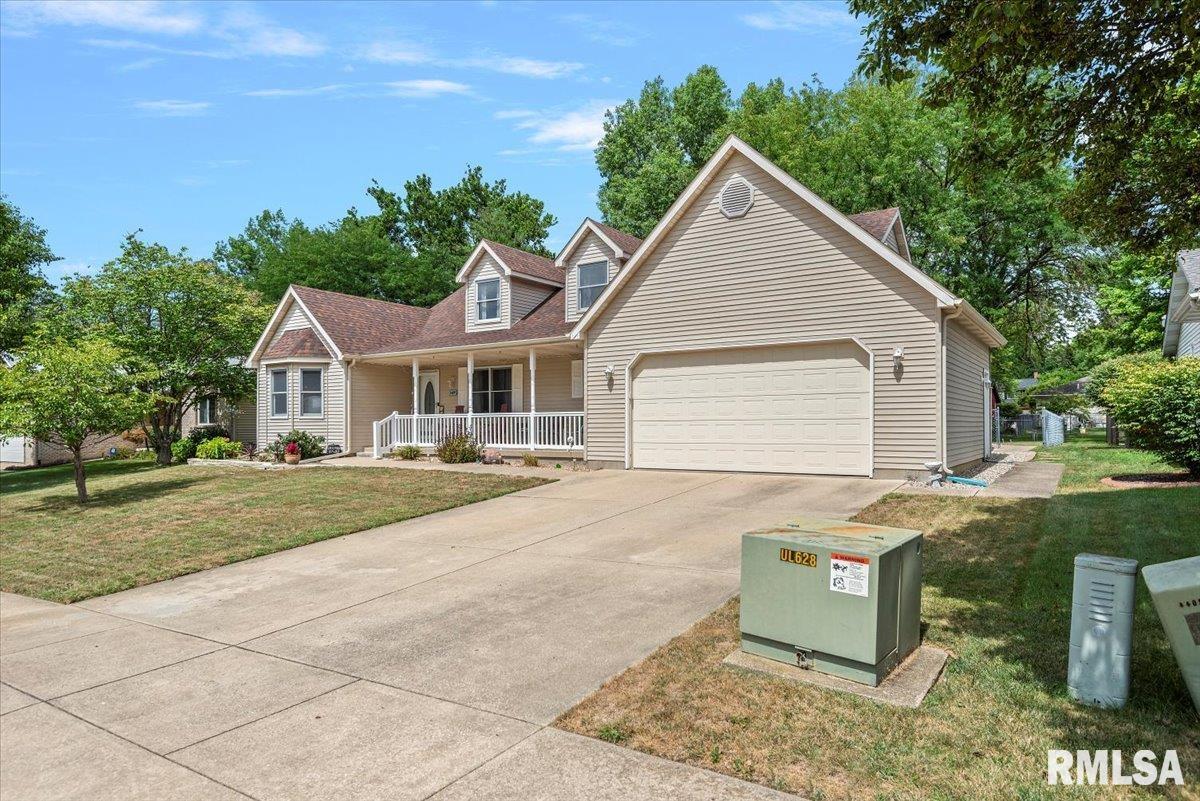 1409 James Street Springfield, IL 62703 - Photo 4 of 61