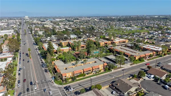 $450,000 | 6600 Warner Avenue, Huntington Beach, CA 92647