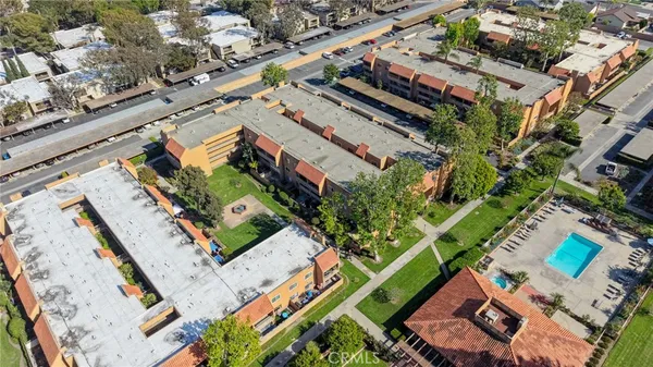 $450,000 | 6600 Warner Avenue, Huntington Beach, CA 92647