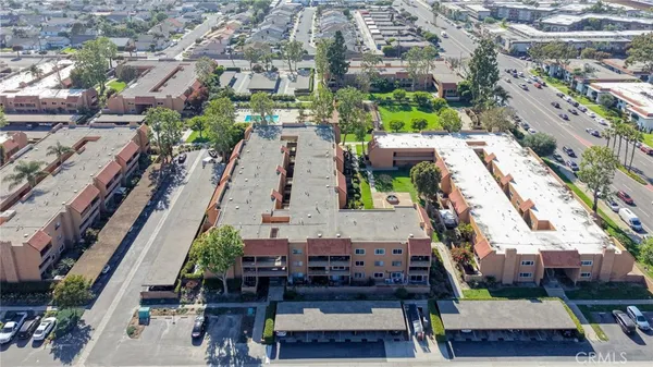 $450,000 | 6600 Warner Avenue, Huntington Beach, CA 92647