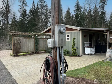 $1,050,000 | 12514 Chain Lake Road, Snohomish, WA 98290
