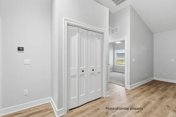 $299,900 | 156 Skaloud Court, East Moline, IL 61244