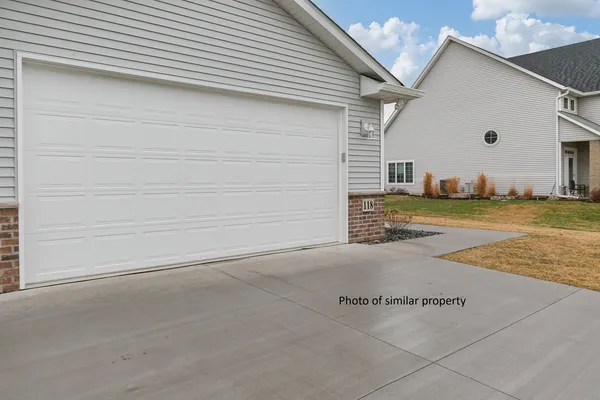 $299,900 | 156 Skaloud Court, East Moline, IL 61244