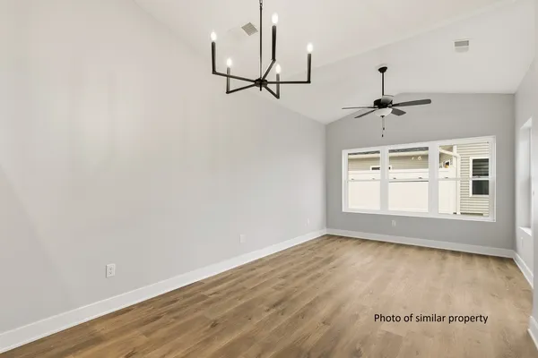 $299,900 | 156 Skaloud Court, East Moline, IL 61244