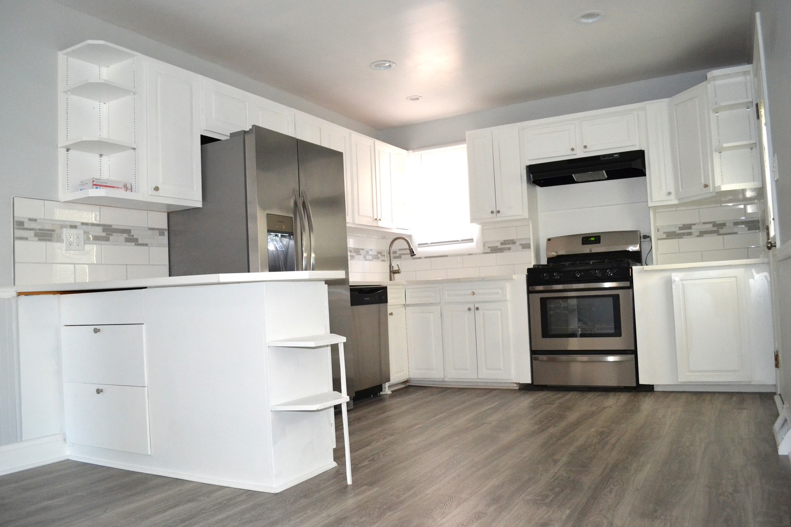 16456 George Drive Oak Forest, IL 60452 - Photo 4 of 24