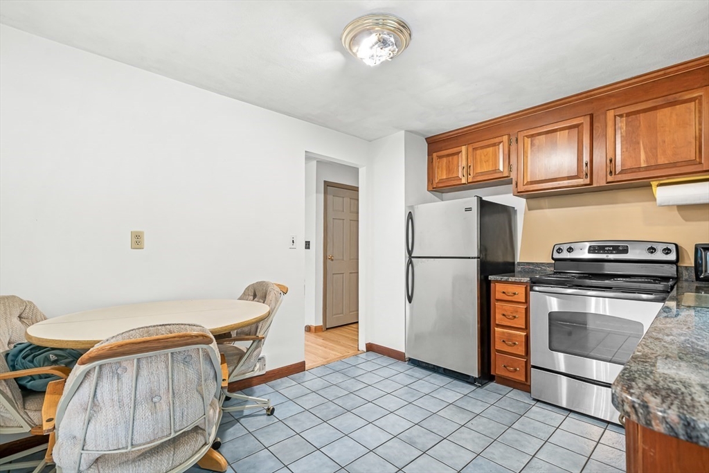 155 Turnpike Road Chelmsford, MA 01824 - Photo 5 of 35