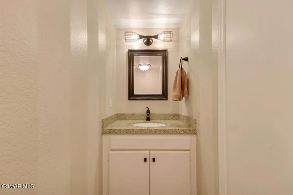 $629,000 | 1980 Rory Lane, Unit 3, Simi Valley, CA 93063