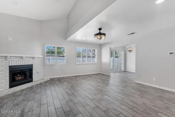 $629,000 | 1980 Rory Lane, Unit 3, Simi Valley, CA 93063