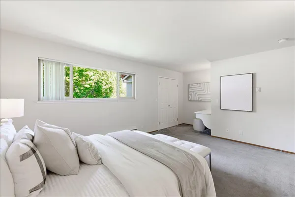 $1,098,000 | 436 Sierra Vista Avenue, Unit 8, Mountain View, CA 94043