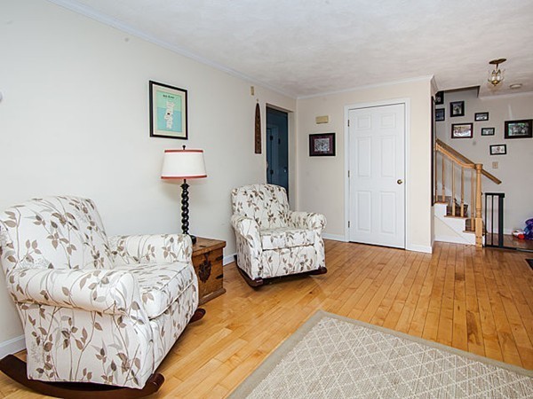 101 Harland Road Waltham, MA 02453 - Photo 9 of 28 Gallery Image 9