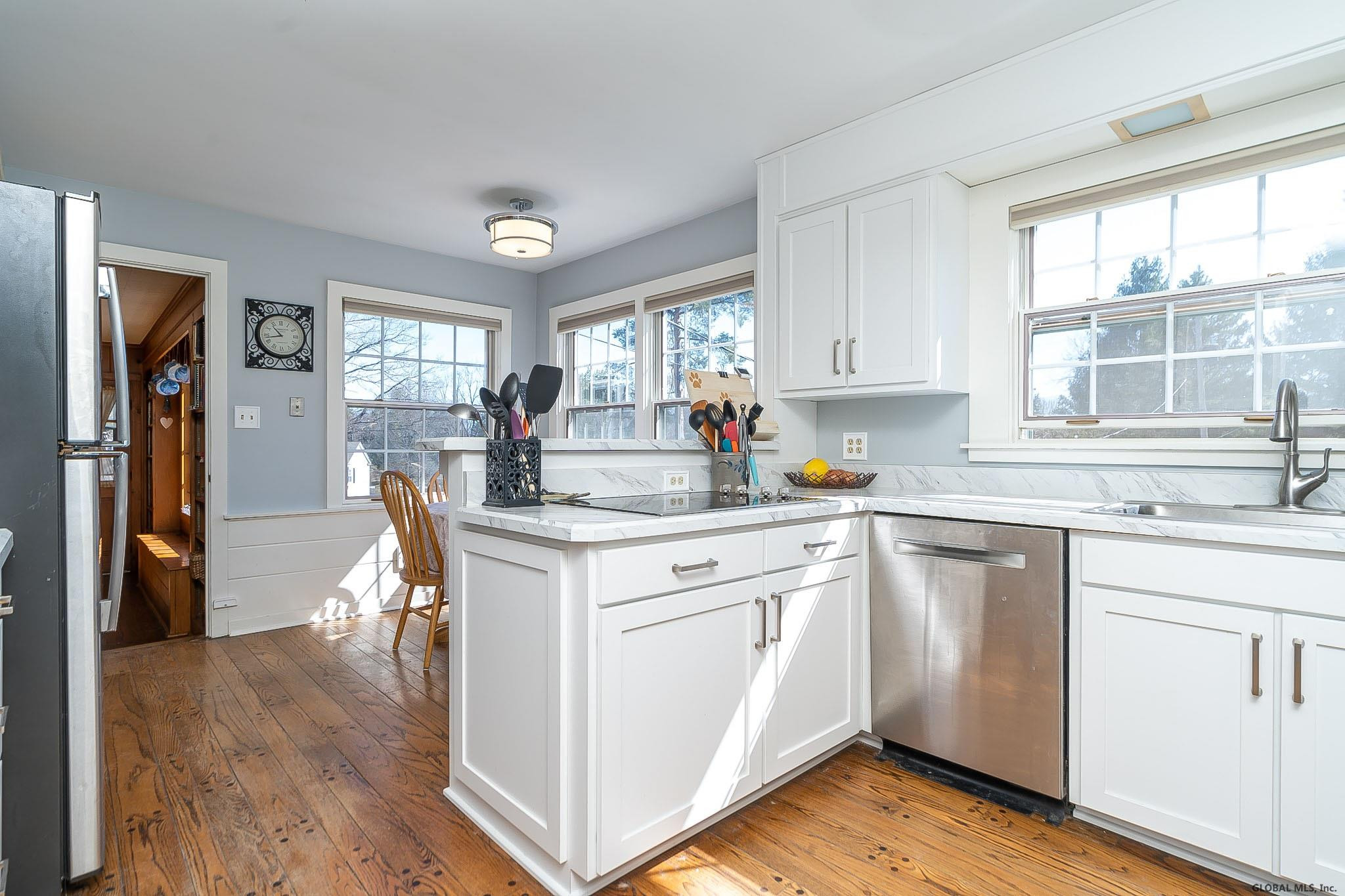 1282 Ruffner Road Niskayuna, NY 12309 - Photo 6 of 66 Photo 8