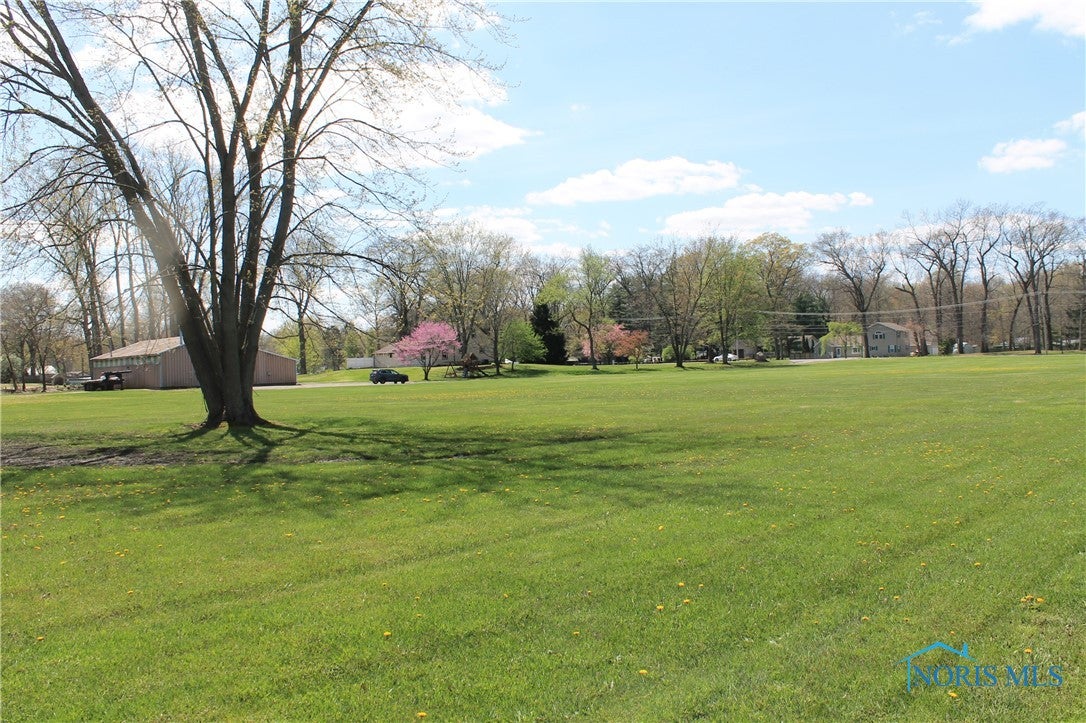 902 North Centennial Road Toledo, OH 43617 - Photo 11 of 50 Gallery Image 11