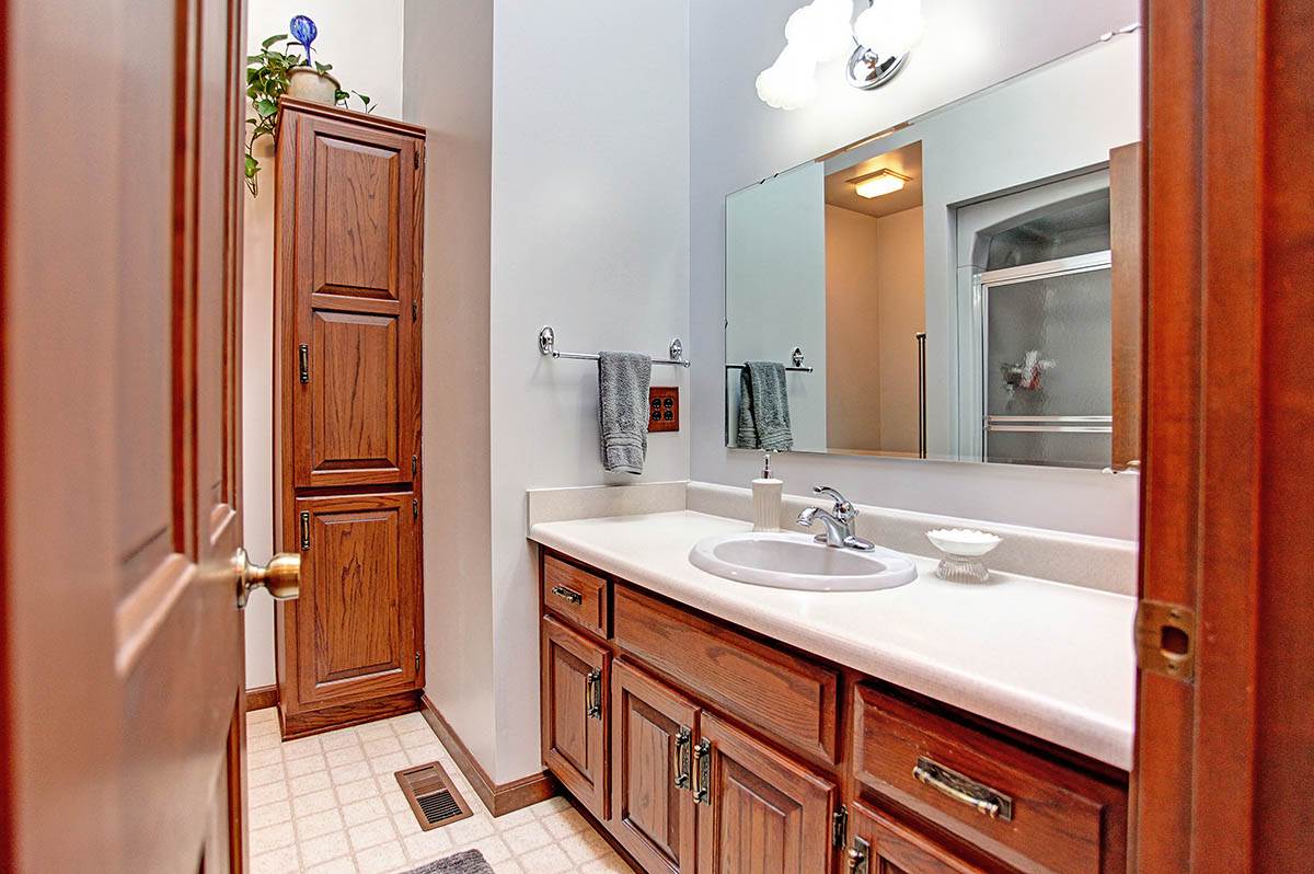 3920 Franke Road New Haven, IN 46774 - Photo 14 of 36 Gallery Image 14
