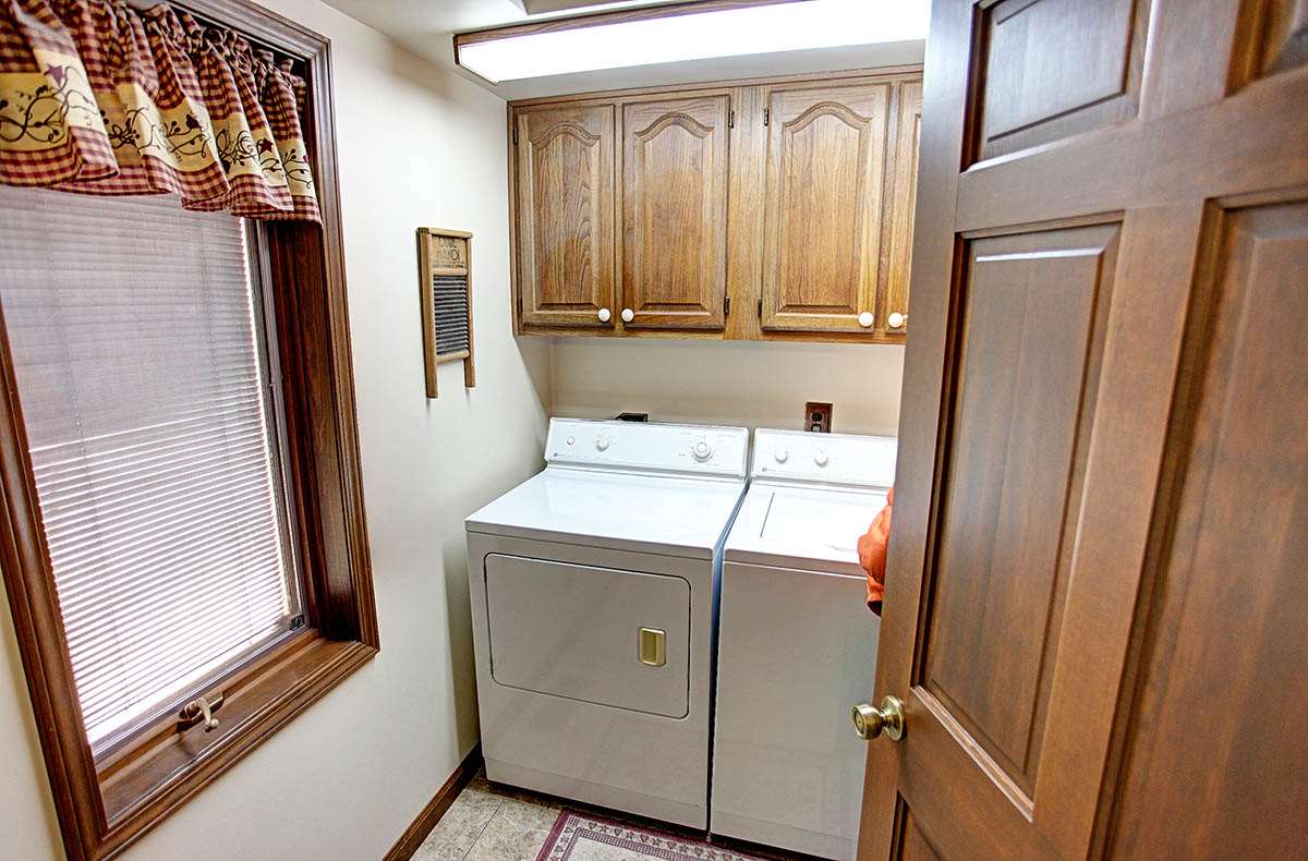 3920 Franke Road New Haven, IN 46774 - Photo 19 of 36 Gallery Image 19