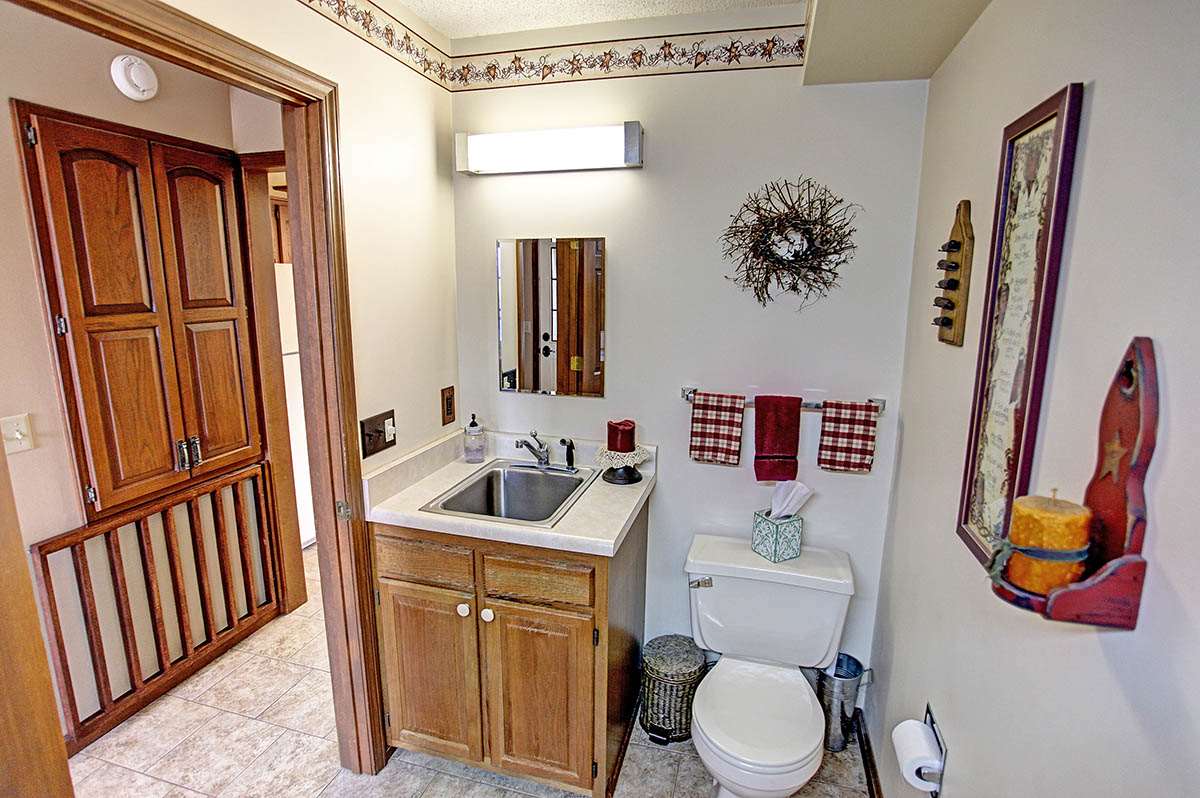 3920 Franke Road New Haven, IN 46774 - Photo 20 of 36 Gallery Image 20
