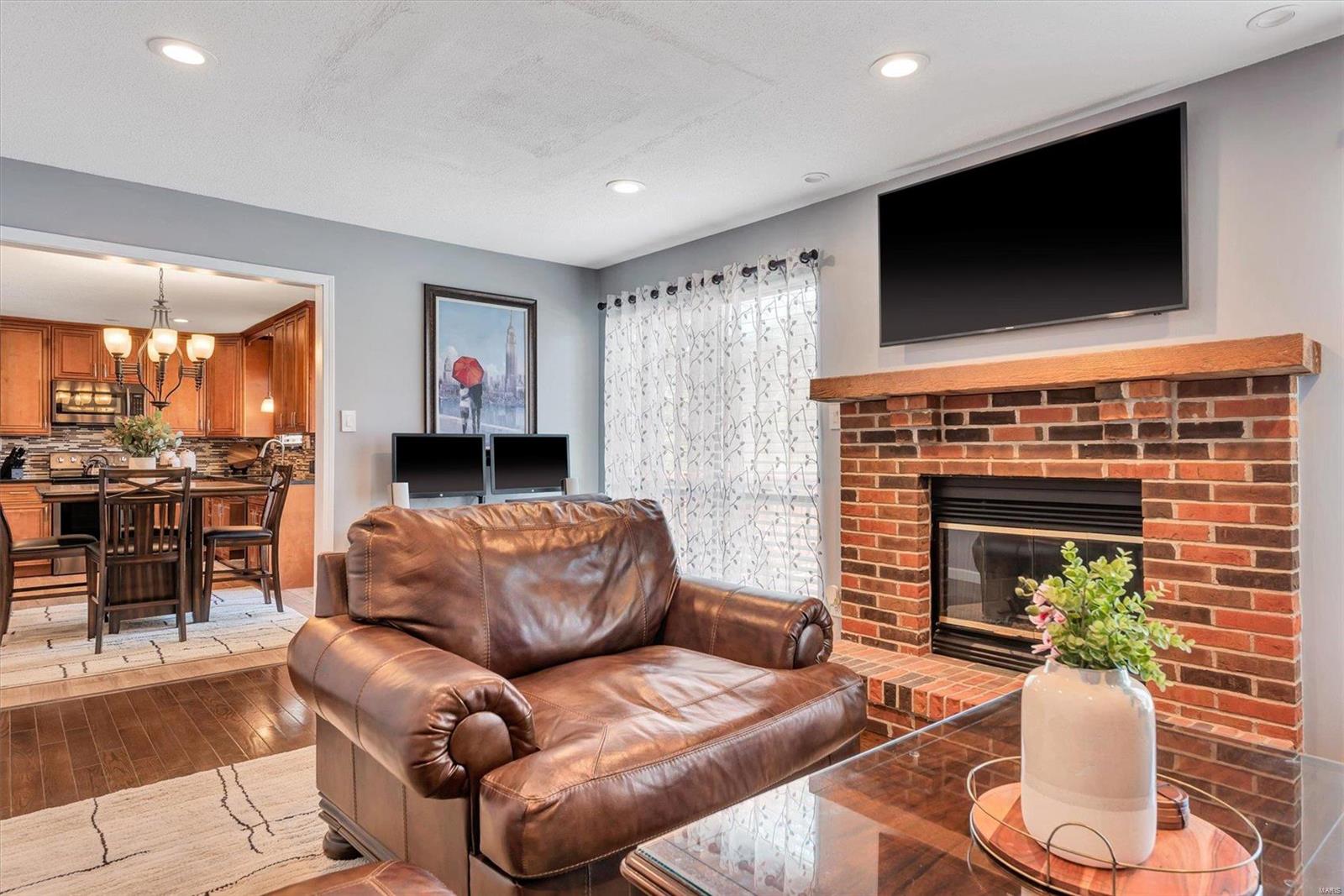 623 Sappington Barracks Road St. Louis, MO 63125 - Photo 8 of 26 Gallery Image 8