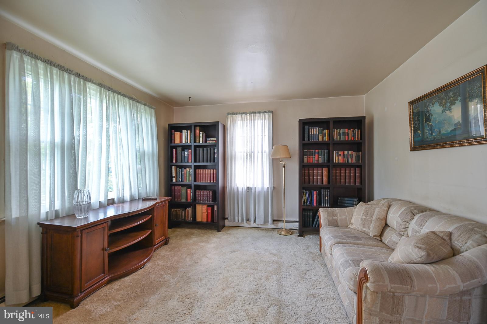22 Norwyn Road Hatboro, PA 19040 - Photo 14 of 40