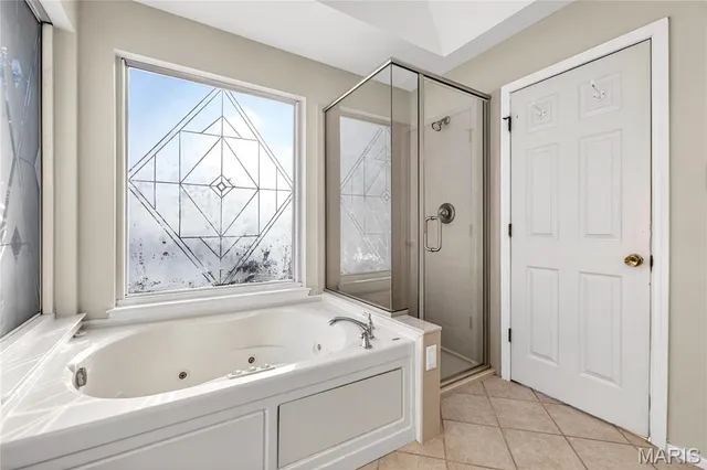 $495,000 | 412 Stryker Court, Ballwin, MO 63021