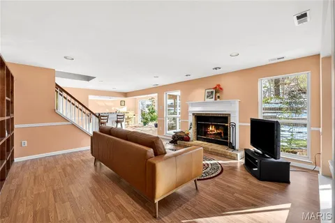 $495,000 | 412 Stryker Court, Ballwin, MO 63021