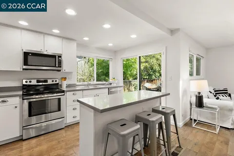 $1,150,000 | 2144 Wilmington Drive, Walnut Creek, CA 94596