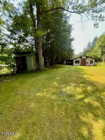 $69,000 | 11616 Alfred Cox Road, Pound, VA 24279