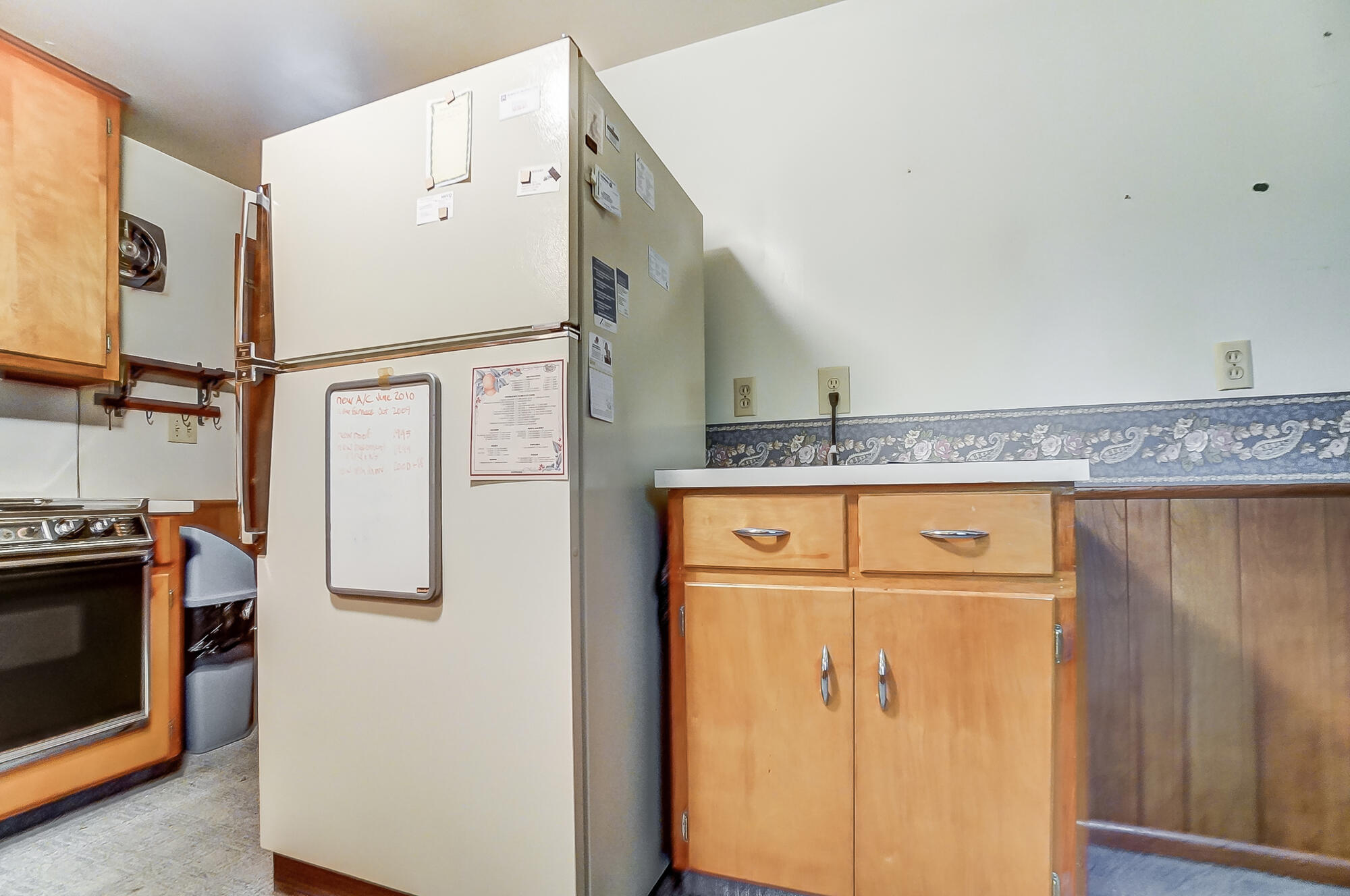 1400 Ronald Road Springfield, OH 45503 - Photo 12 of 44 013
