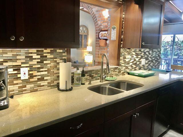 1831 Wheeler Road North Palm Beach, FL 33408 - Photo 6 of 22 Kitchen