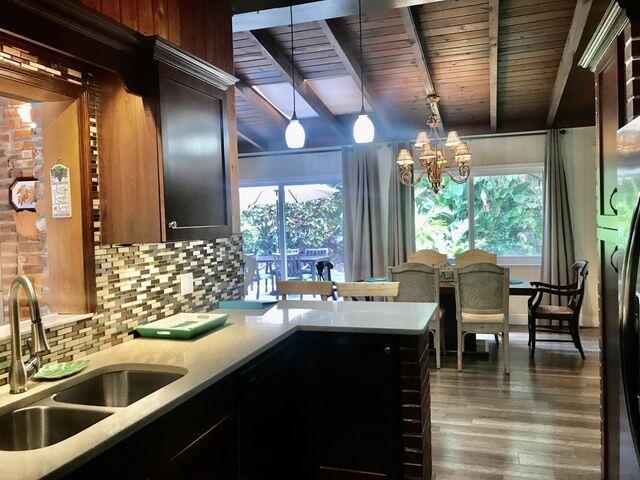 1831 Wheeler Road North Palm Beach, FL 33408 - Photo 7 of 22 Kitchen