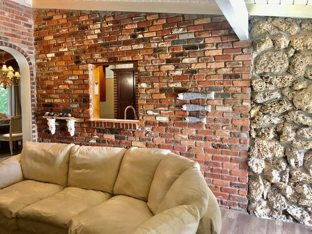 1831 Wheeler Road North Palm Beach, FL 33408 - Photo 10 of 22 Living Room