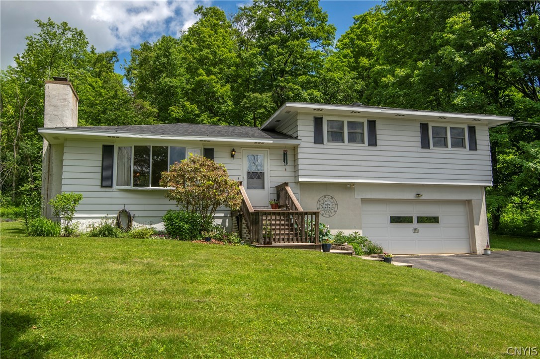 10977 Middle Road Trenton, NY 13438 - Photo 7 of 50